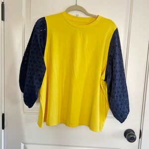 WVU, MSU, NAVY, 
Yellow and Navy Shirt with eyelets - Size M